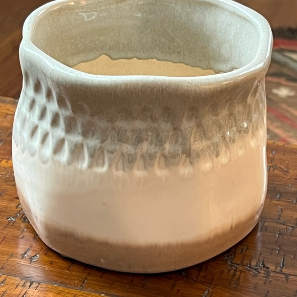 Decorative ombré painted glazed stoneware planter pot - Picture 4 of 7